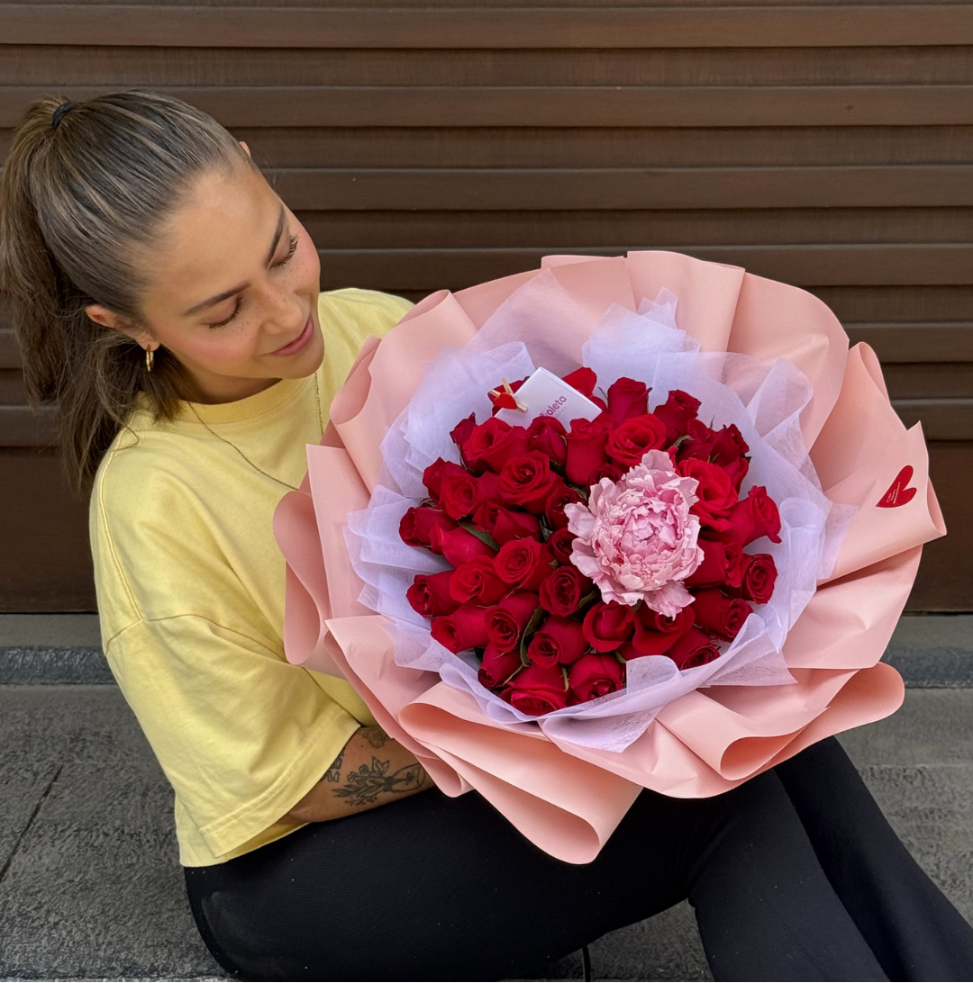 Emilia y Peonia