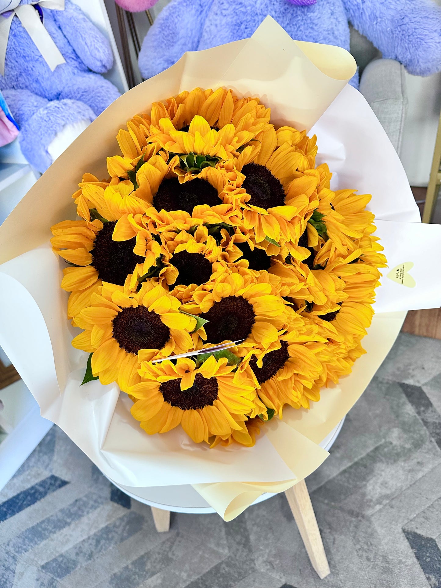 Ramo de 20 girasoles con envio a domicilio en Puebla. Floreria en Puebla.