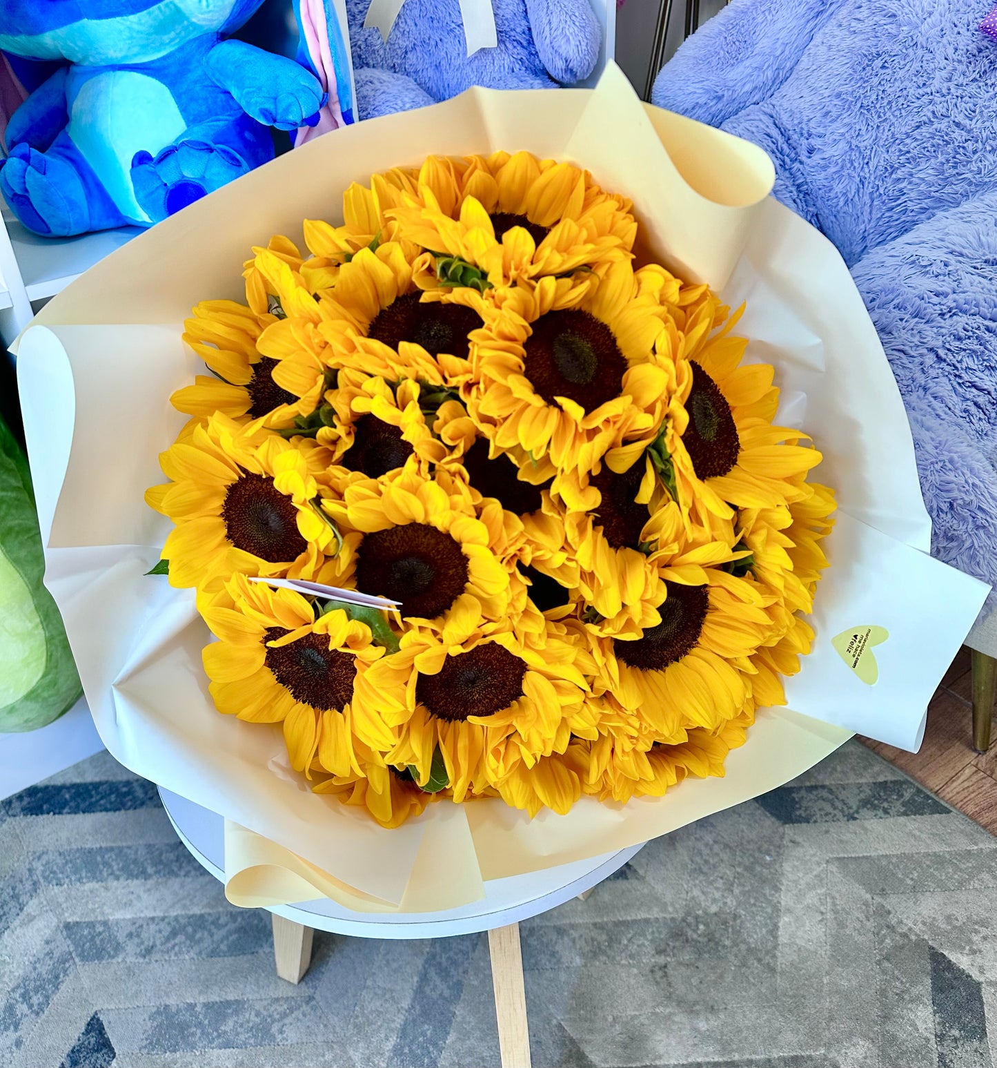 Ramo de 20 girasoles con envio a domicilio en Puebla. Floreria en Puebla.